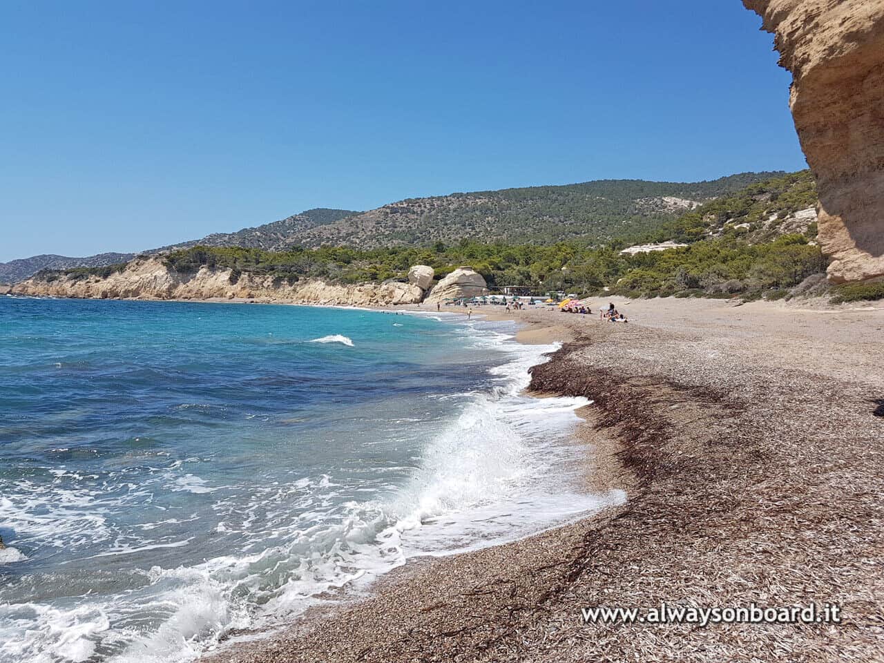 Fourni beach